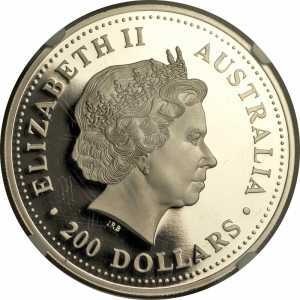  200 долларов 2001 года, Две коалы на фоне Австралии, фото 1 